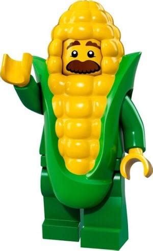Half Naked Women Get Thousands Of Upvotes How Many For Our Guys In Yellow R CornGuy