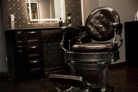 15 Stylish Barber Shop Interior Design Ideas Photos Headcurve