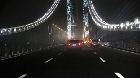 Osmangazi köprüsü belgeseli tanıtıcı filmi. Osmangazi Köprüsü'nden ilk araçlar gece yarısı geçmeye ...