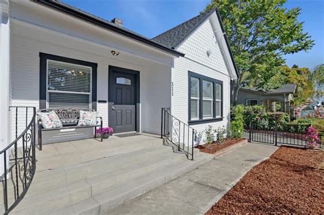 311 S Fair Oaks Ave, Sunnyvale, CA 94086 - 3 Beds | 2 Baths (Sold