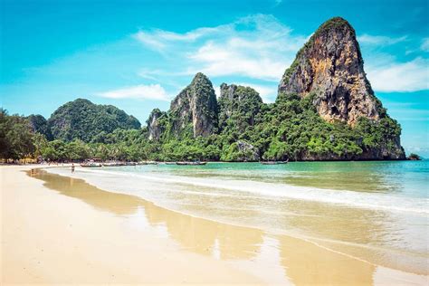 Best Thai Beaches: Unveil the Enchanting Shores of the Land of Smiles
