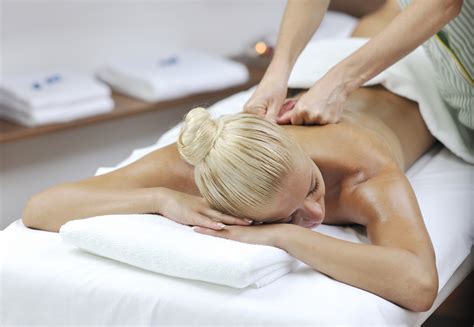 Are you plagued with chronic muscle tension? The Myth of Deep Tissue Massage | EMPOWER HEALTH BLOG
