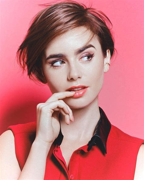 Pin By Alejandro Reza On Lily Collins Lily Collins Hair Lily Collins