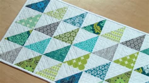 Quilted Table Runners Pattern The Funky Stitch