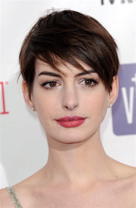 Top 82 Anne Hathaway Short Hairstyles Ineteachers