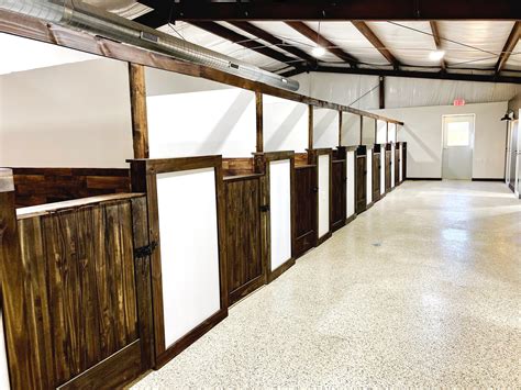 Tails Up Pet Resort & Spaw