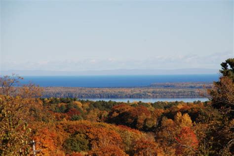 Plan Your Trip To Bayfield 5 Ways To Experience Wisconsin Fall Colors