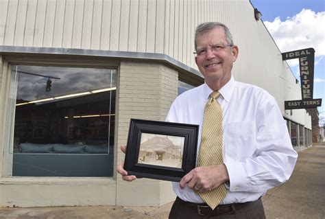 Longtime business owner on why he won't leave Ensley | The Birmingham Times