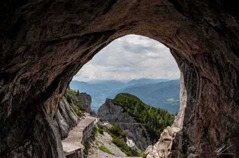 The Worlds Largest Ice Cave Is Accessible In Austria