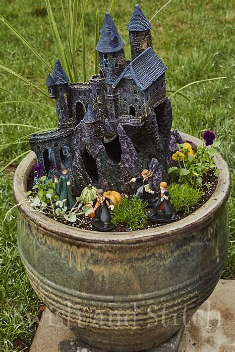 15 Dreamy Diy Miniature Fantasy Garden Ideas Balcony Garden Web