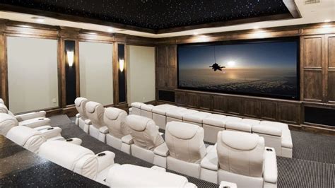 Why Should You Hire Experts To Build A Custom Home Theatre