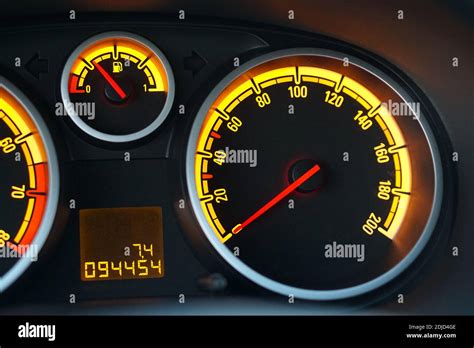 Dashboard Gauges Hi Res Stock Photography And Images Alamy