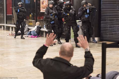 Armed Police Stage Terror Training Exercise In Birmingham Daily Mail