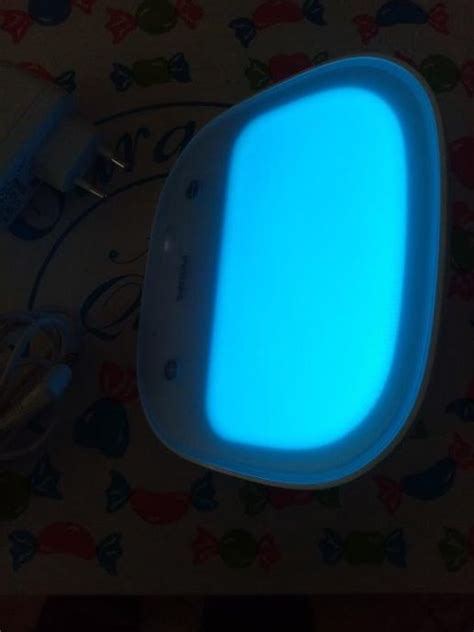 Genuine Philips Golite Blu Energy Light Therapy Lamp Rechargeable