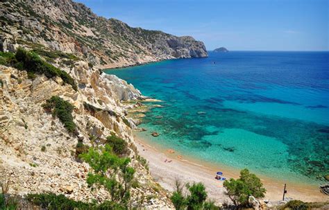 Top 14 Most Beautiful Beaches In Greece Page 6 Buzztomato