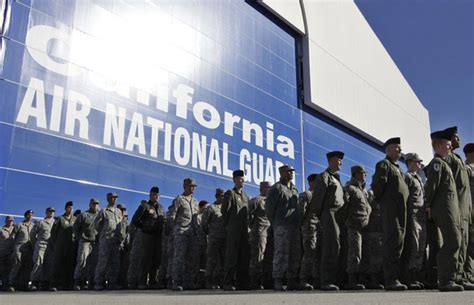 Pentagon Suspends California National Guard Bonus Repayments The