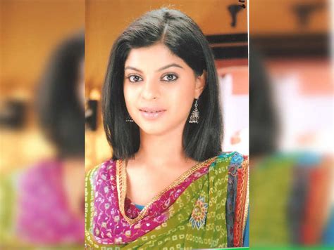 I Did Not Choose The Show The Show Chose Me Sneha Wagh On Her Hindi