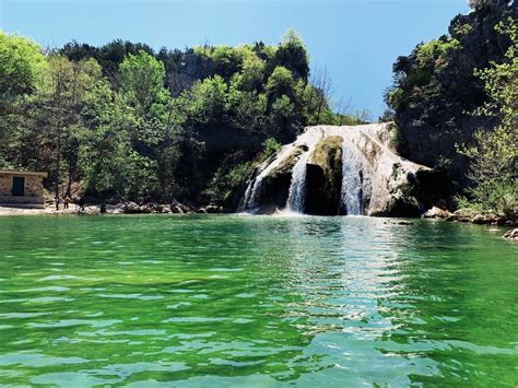 Oklahomas Coolest Swimming Hole Take A Trip To Turner Falls For A