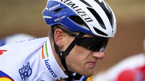 As the coach of geraint thomas, chris froome and bradley wiggins, he's helped win a few tours de france over the years. Brand new Oakley Kato sunglasses spotted at La Vuelta ...