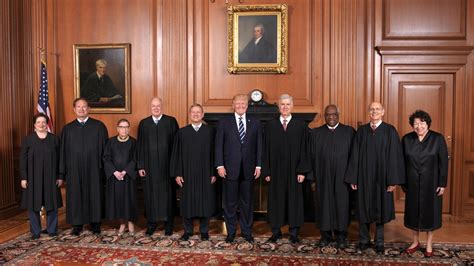 How Badly Is Neil Gorsuch Annoying The Other Supreme Court Justices The New Yorker