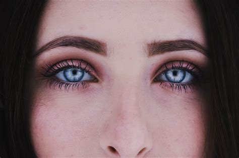 Winter Mint In 2020 Blue Eyes Aesthetic Aesthetic Eyes Eye Photography