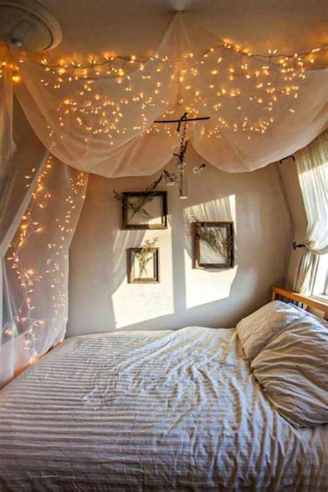 Want to be sure you're getting the most out of every inch? 49+ Beautiful Aesthetic Bedroom Design ideas For Your Home Part 29 | Aesthetic bedroom, Easy ...