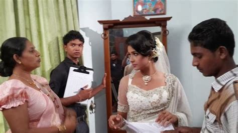 Tv Derana Pipena Mal Tele Drama Samadhis Wedding Sl Mirror