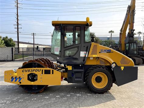 2021 Xcmg Cv83pdu Smooth Drum Roller Compactor For Sale 6 Hours