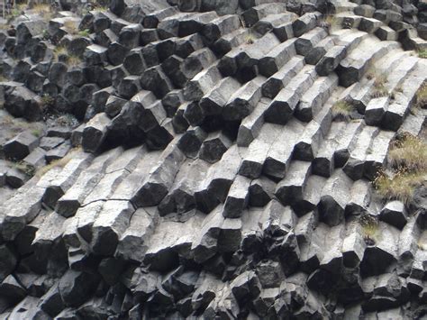 Rare Basalt Rock Pillar Formed Six Crore Years Back Found In Yavatmal