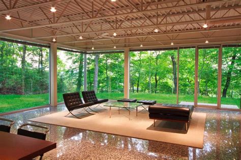 Mies Inspired Modernist Home Lists For 575k In Knoxville Tennessee