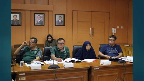Menjadikan lembaga sebagai instrument edukatif untuk menumbuhkan kesadaran dan kepedulian terhadap anak yatim dhuafa. Finalisasi Penyusunan Visi & Misi Calon Gubernur & Wakil ...