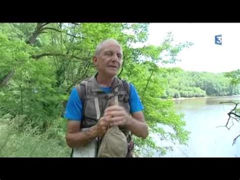 Axel kahn ist einer der bekanntesten networker deutschlands. Interview d'Axel Kahn sur les routes du Limousin - YouTube