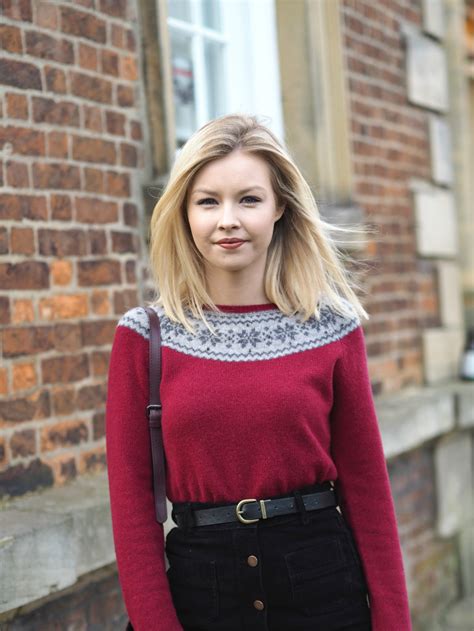 WEARABLE FESTIVE JUMPERS - PART #2 | Clothes and Stuff