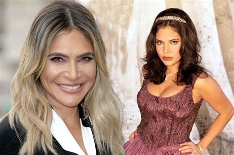 Robbie Williams Wife Ayda Field Is Unrecognisable In Hilarious Throw