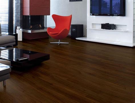 Trafficmaster vinyl plank are bad / manufactured by shaw, it boasts all of laminate flooring's benefits and more. 31% off TrafficMASTER Allure Ultra Kentucky Oak Vinyl Plank Flooring
