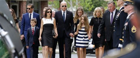 Valerie biden (sister), francis w. Beau Biden's Funeral Held in Delaware - ABC News