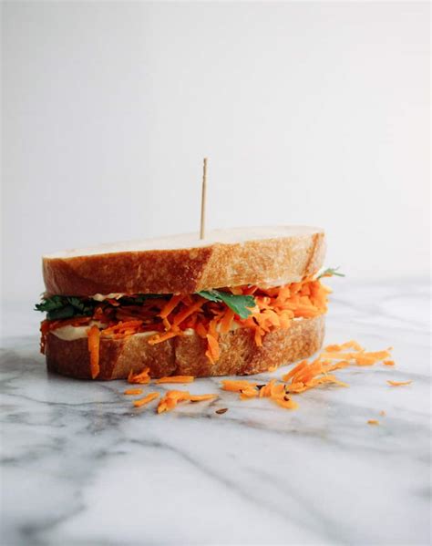 Spicy Carrot And Hummus Sandwich The Simple Veganista • Rose Clearfield