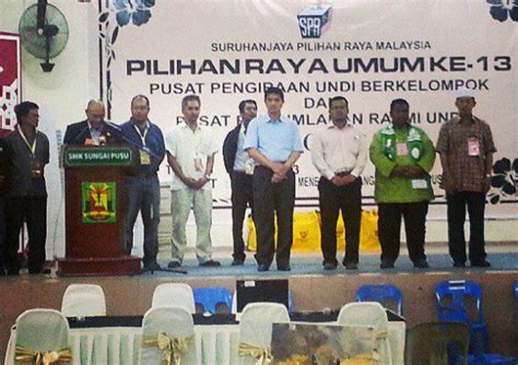 Semakan daftar pemilih 2018, semakan daftar mengundi pilihanraya online dan sms, daftar pemilih untuk makluman, tarikh rasmi pilihanraya umum ke 14 (pru14) adalah pada hari rabu, 9 mei 2018 yang merupakan cuti umum tambahan bagi pemilih mengundi. PILIHAN RAYA: Pengumuman Keputusan Pilihan Raya