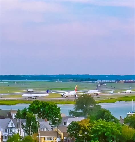 ️ Great Timelapse Of Busy Boston Logan Airport Airport Boeing Logan