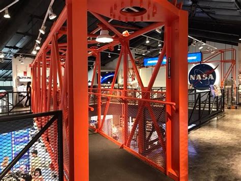 Space center houston gift shop. The world's largest space-themed gift shop is at the ...