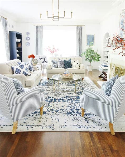 Blue And White Living Rooms Ideas Cabinets Matttroy