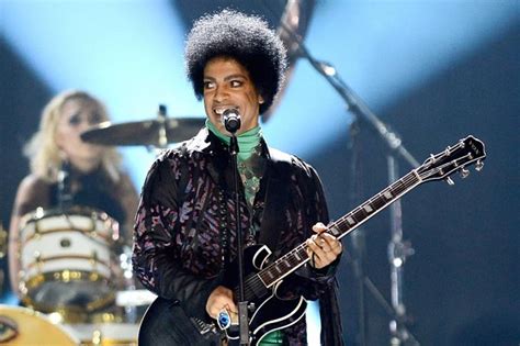 Prince Removes Music From All Streaming Services Except Tidal And