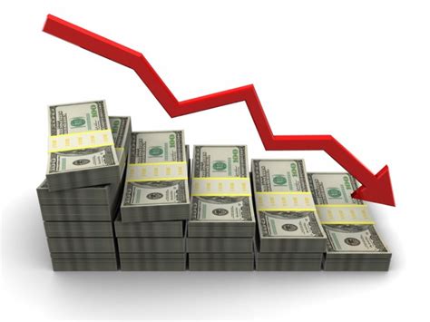 Graph Figure Decrease Downturn Money Results © Mmaxer Shutterstock