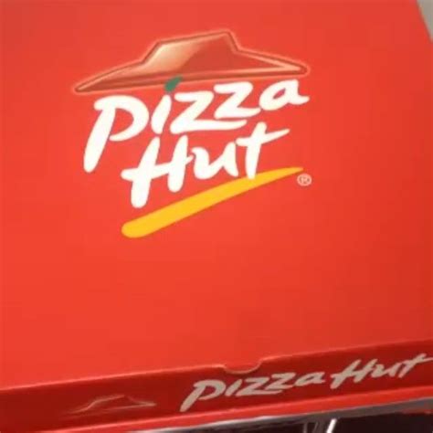 Voila Special Delivery From Pizzahut Too Beautiful To Be Sliced Pepsi Pizza Pepsi
