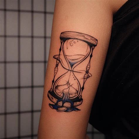 Share More Than 77 Broken Hourglass Drawing Tattoo Latest In Cdgdbentre