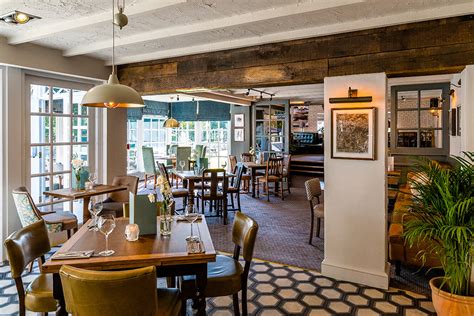 Cosy and relaxed but with a contemporary flavour, these rural inns are the perfect place to enjoy a lazy afternoon or linger over sunday lunch. Look Inside & Outside of The Bosham Inn - Vintage Inns