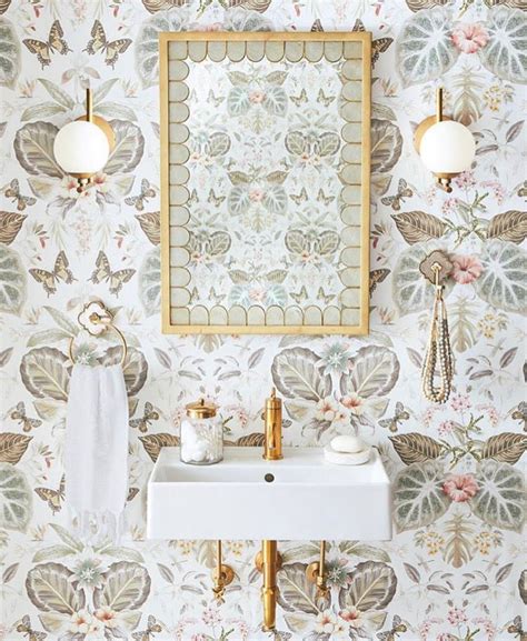 Pin By Diane Smith On Powder Rooms Floral Bathroom Wallpaper