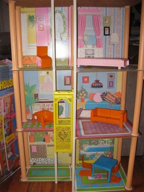 Vintage 1970s Barbie Townhouse With Original Box