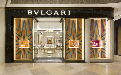 Store Explore Bulgaris New Boutique Is A Love Letter To Its Roman