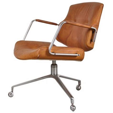Designer Office Chairs At Best Price In Navi Mumbai By Different